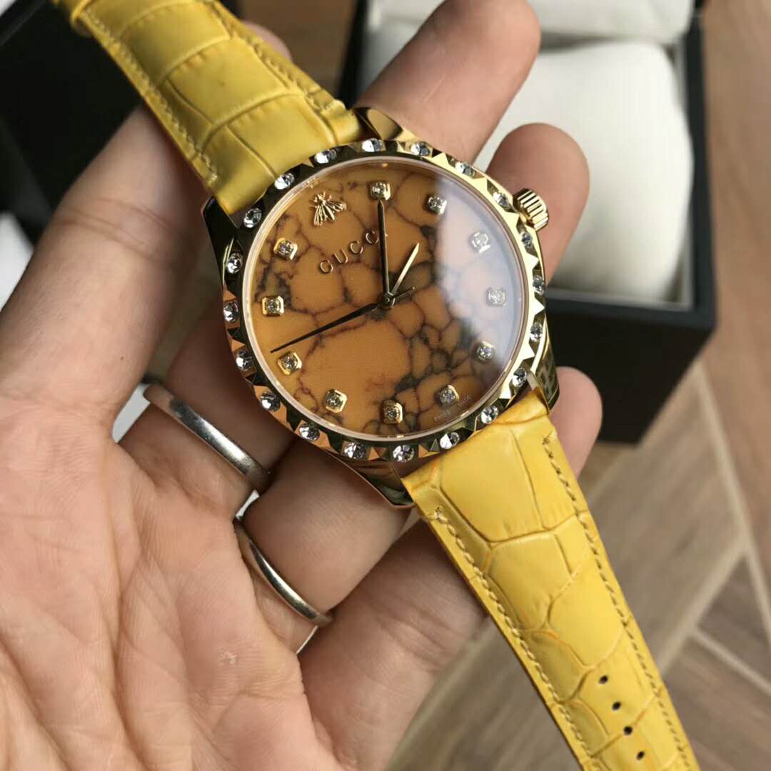Gucci 最新 古 馳 小蜜蜂黃色腕表