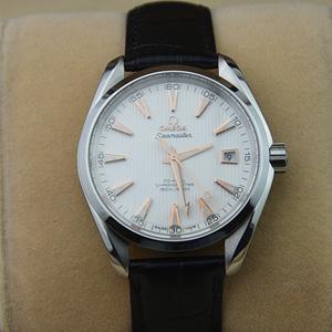 歐米茄海馬SEAMASTER系列白色8500機芯男士腕錶