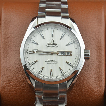 歐米茄海馬SEAMASTER系列雙日曆8500機芯男士腕錶